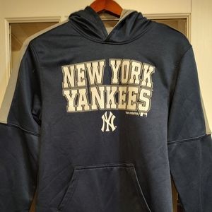 Youth MLB Genuine New York Yankees hoodie size Large 14/16 in new condition